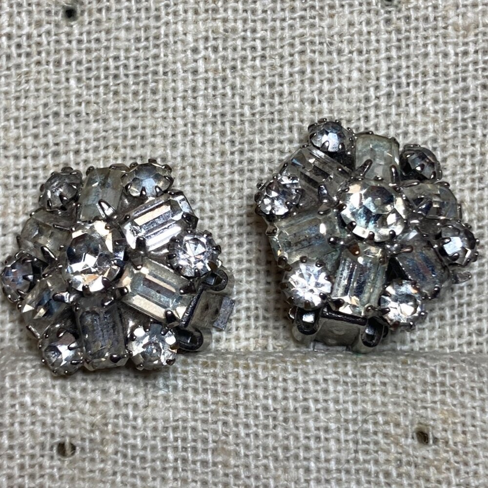 Weiss Vintage Clip-On Earrings Silver-Tone Clear Rhinestones Baguette Accents